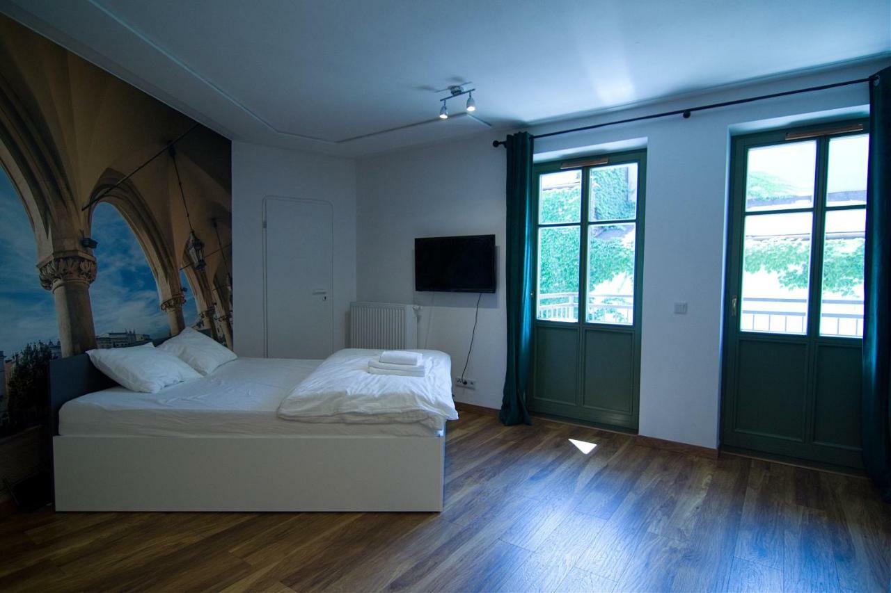 Tweety Cracow House In The Old Town Apartment Красков Екстериор снимка